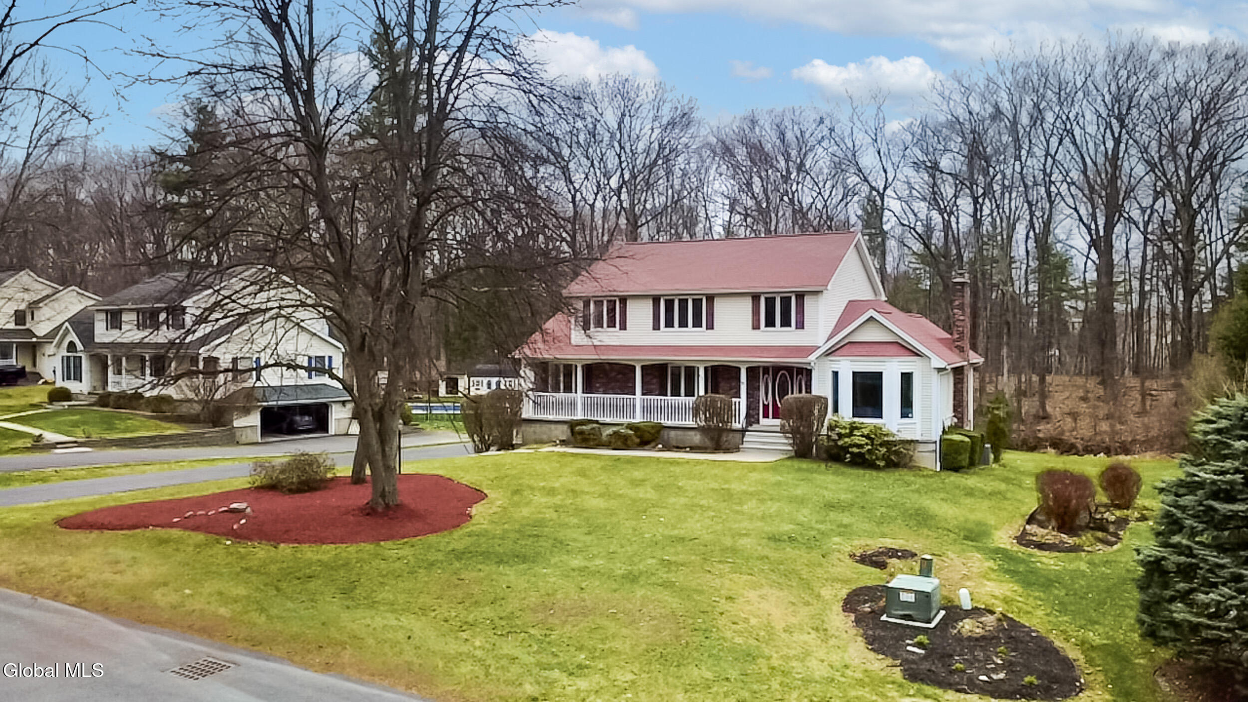42 Deer Run Hollow Halfmoon NY 12065