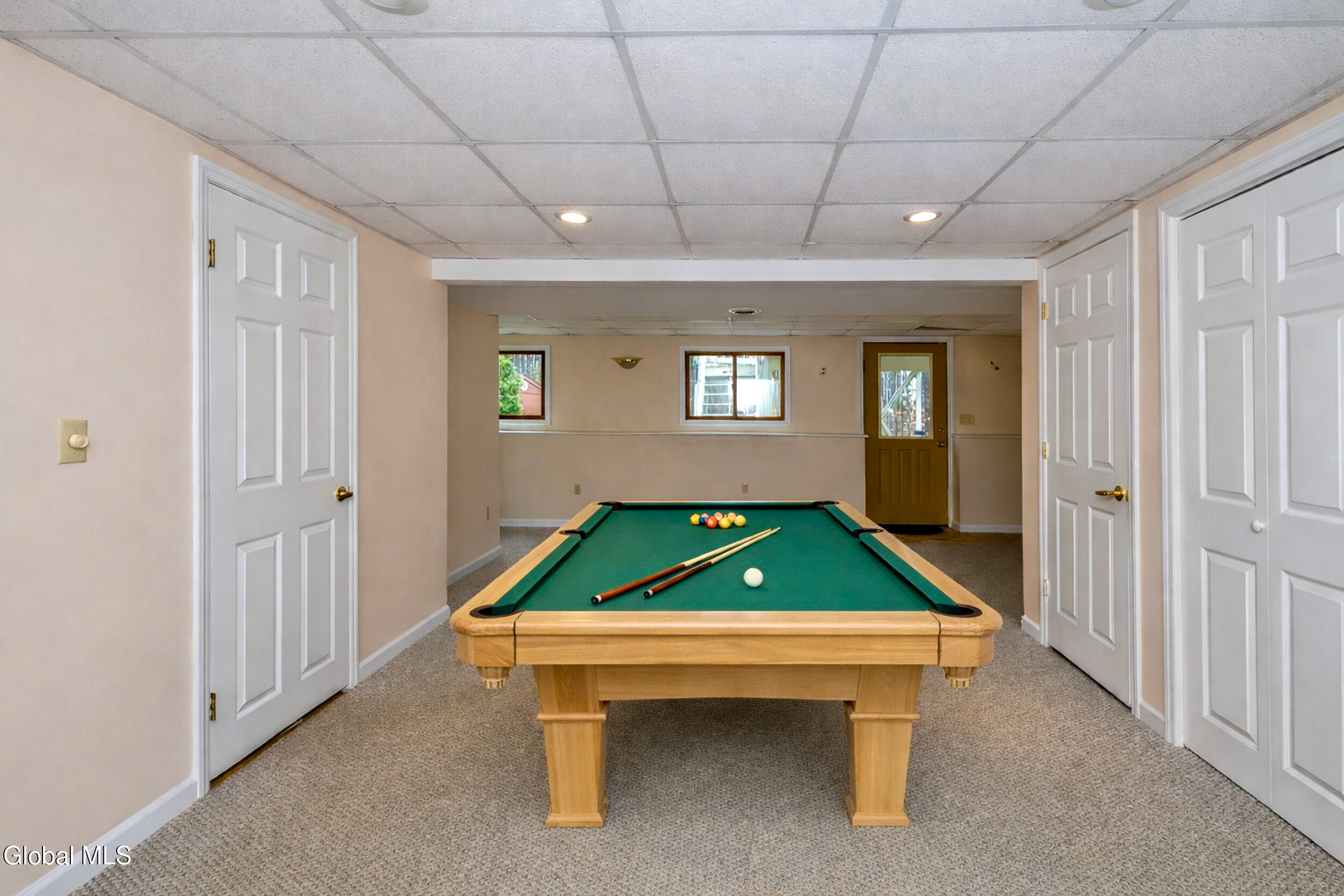 42 Deer Run Hollow Halfmoon NY 12065