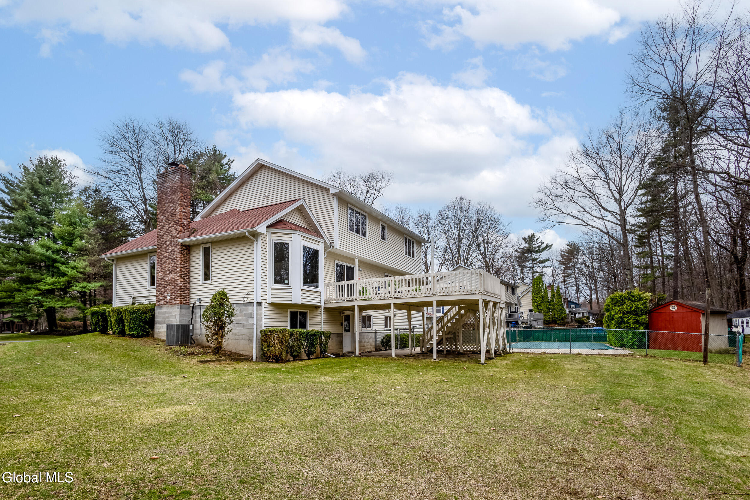 42 Deer Run Hollow Halfmoon NY 12065