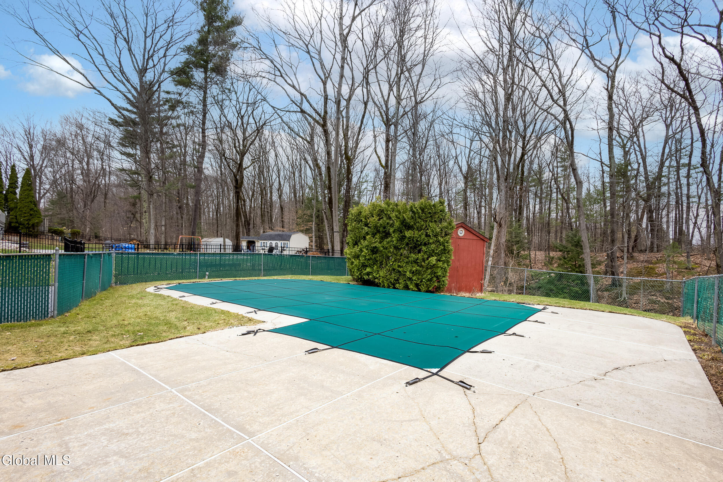 42 Deer Run Hollow Halfmoon NY 12065