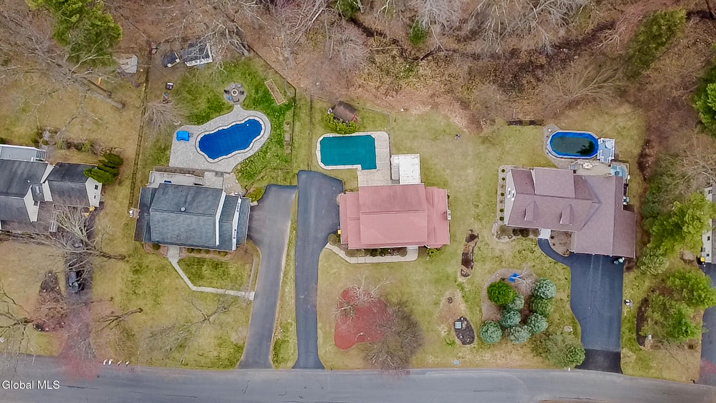 42 Deer Run Hollow Halfmoon NY 12065
