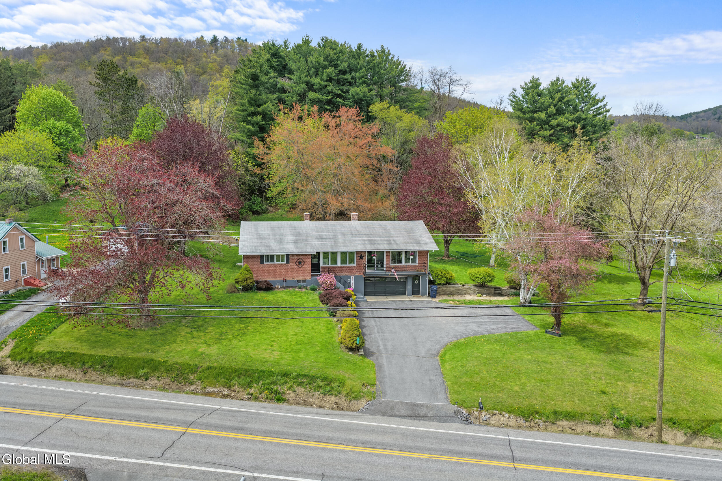 5058 State Route 10 Cobleskill NY 12043