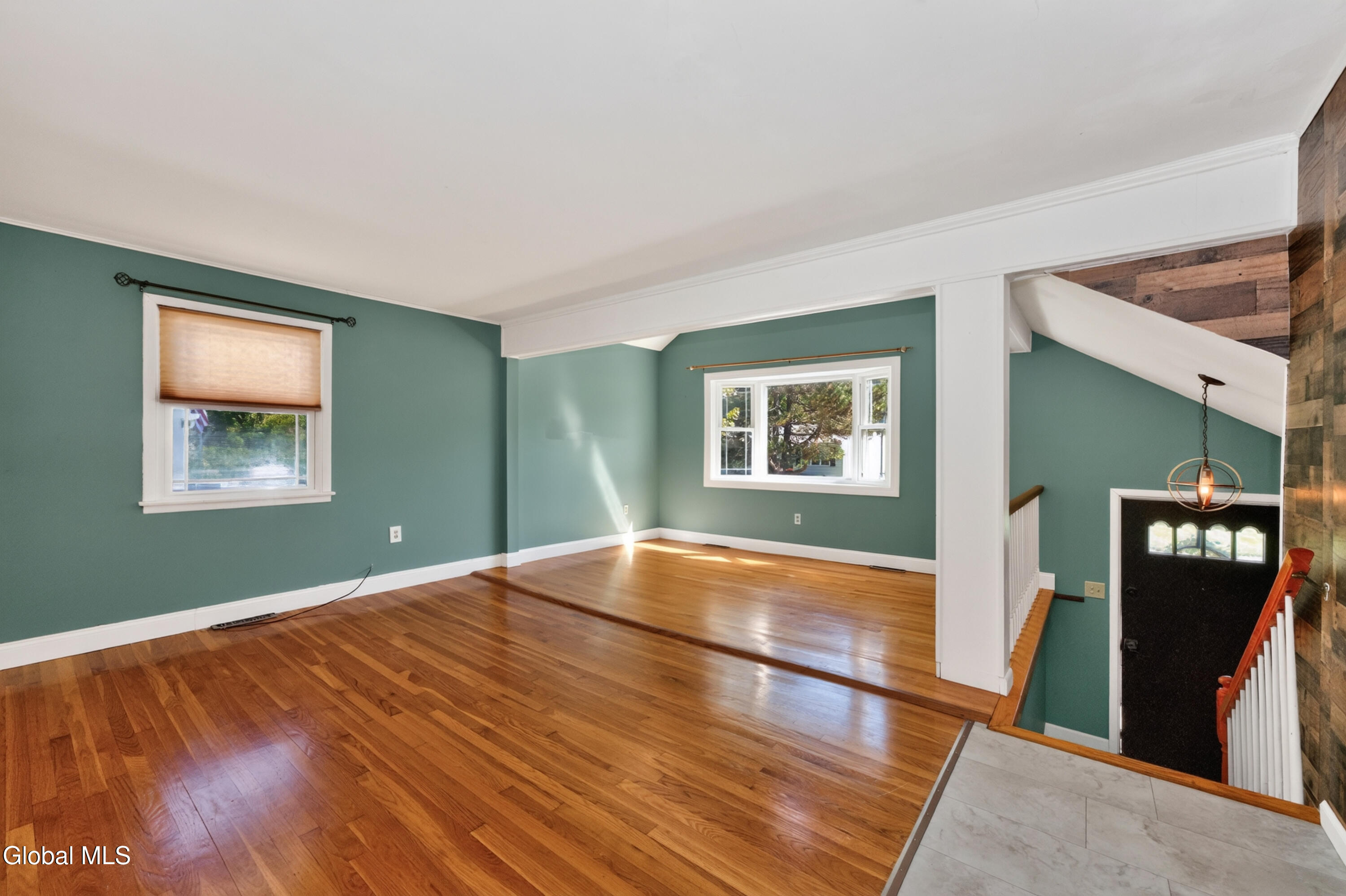 15 Mayfair Road Wynantskill NY 12198