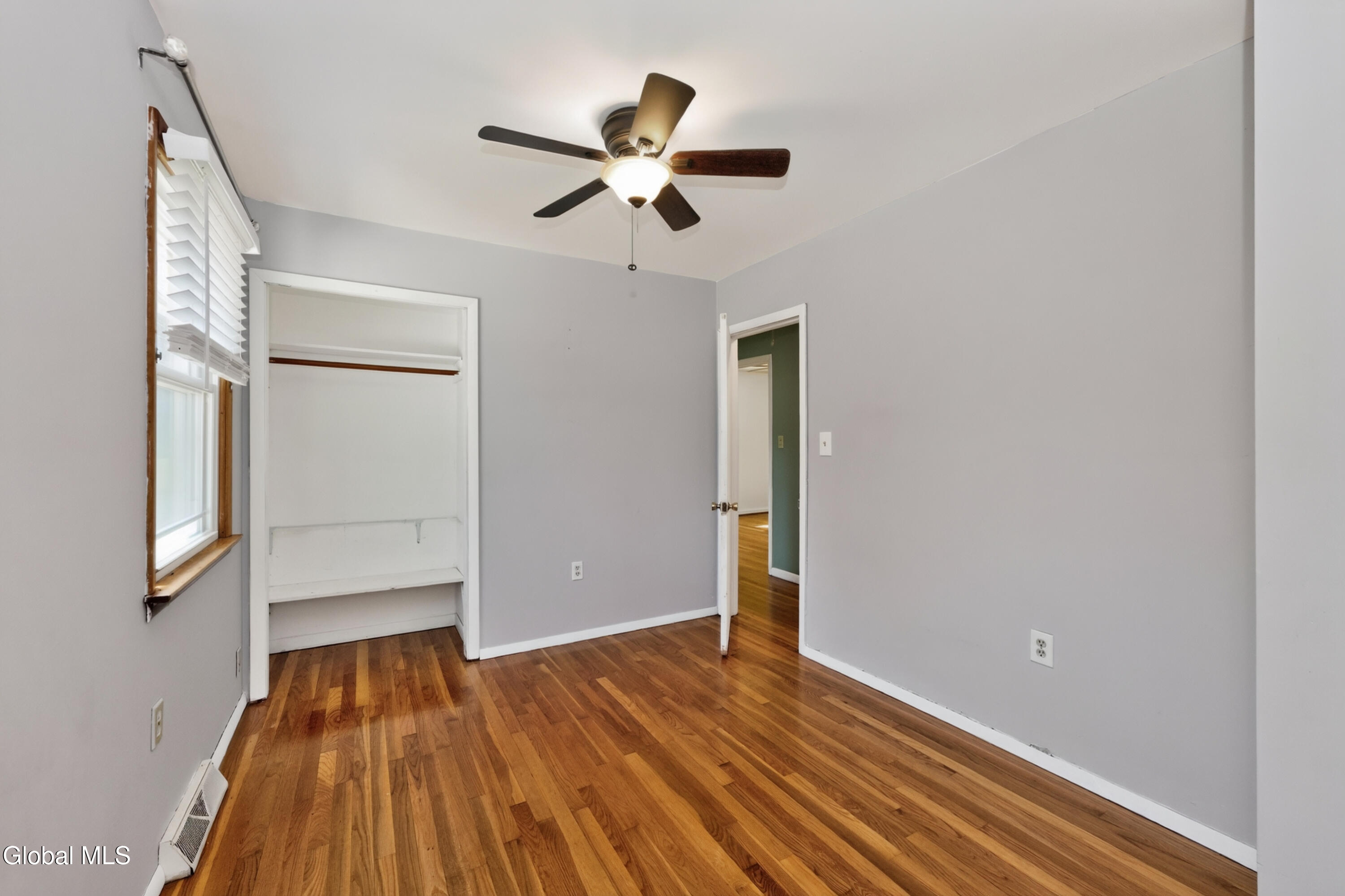 15 Mayfair Road Wynantskill NY 12198
