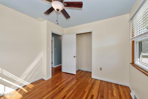 15 Mayfair Road Wynantskill NY 12198