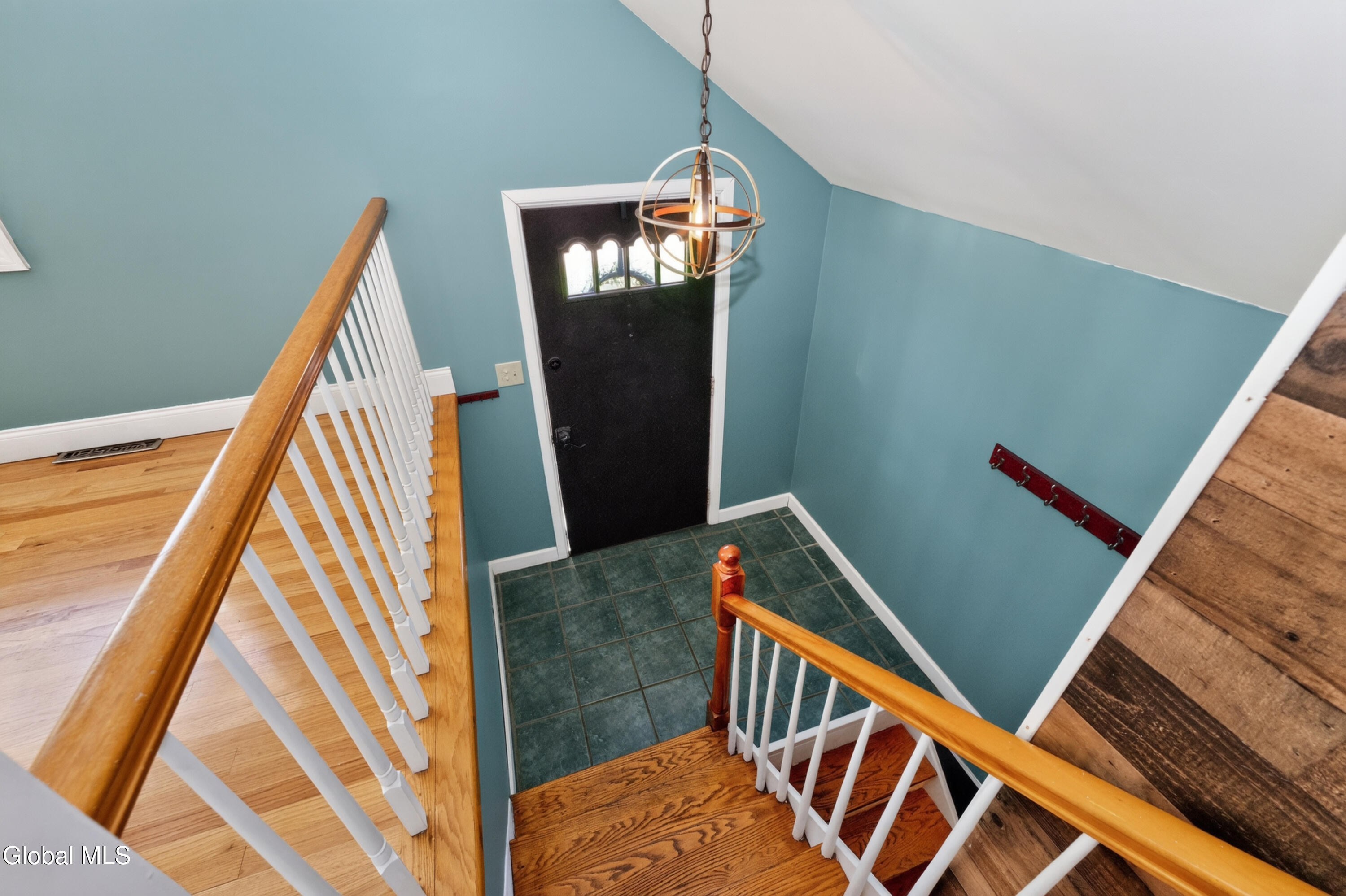 15 Mayfair Road Wynantskill NY 12198
