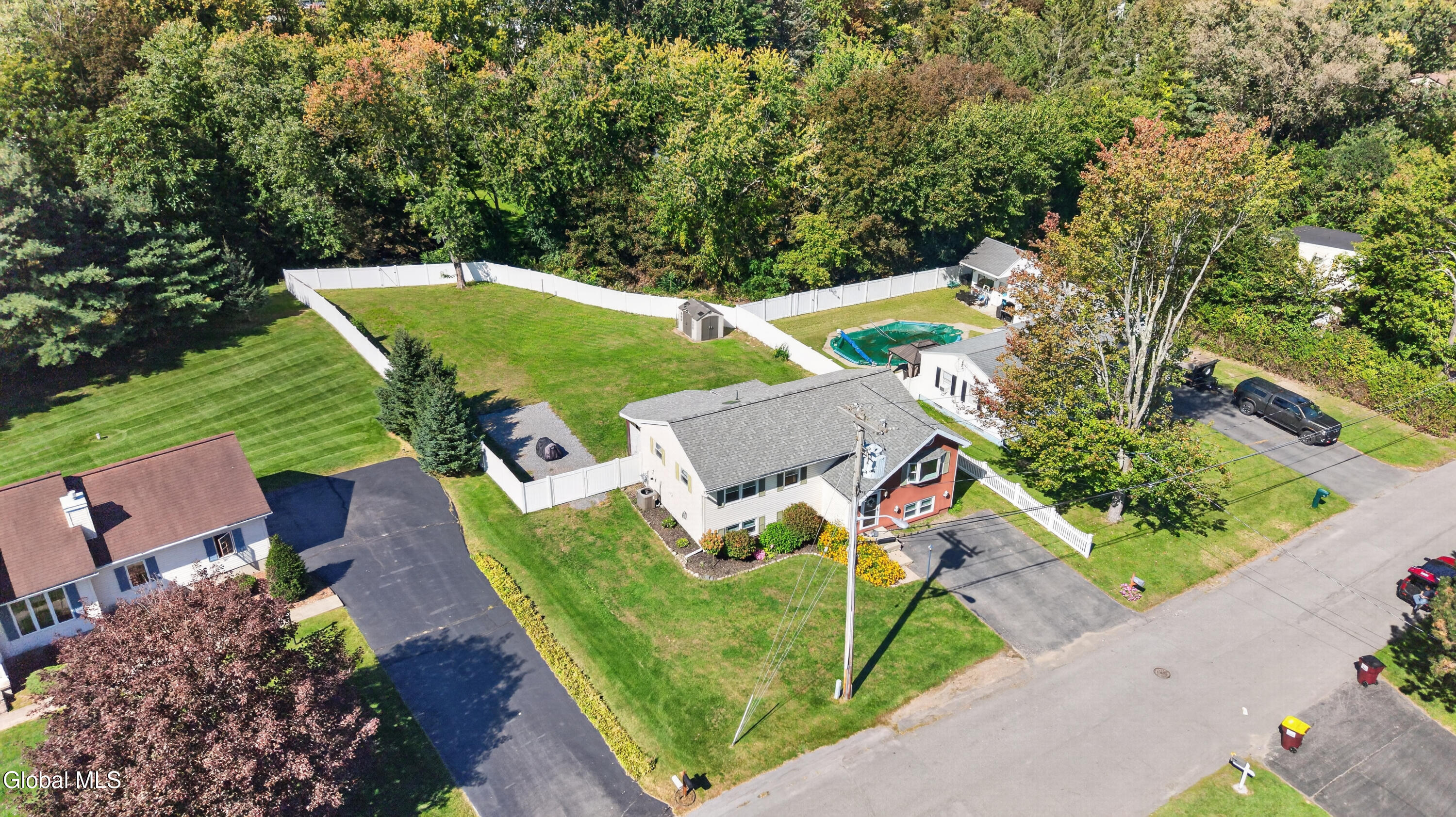 15 Mayfair Road Wynantskill NY 12198