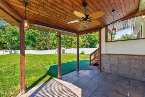 15 Mayfair Road Wynantskill NY 12198