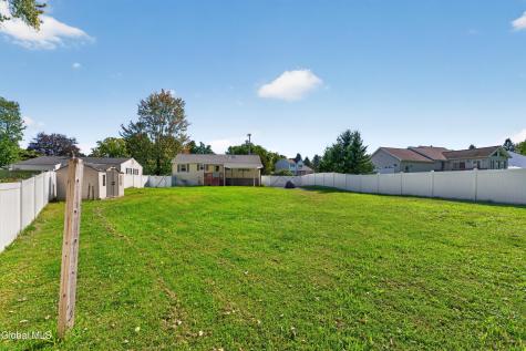 15 Mayfair Road Wynantskill NY 12198
