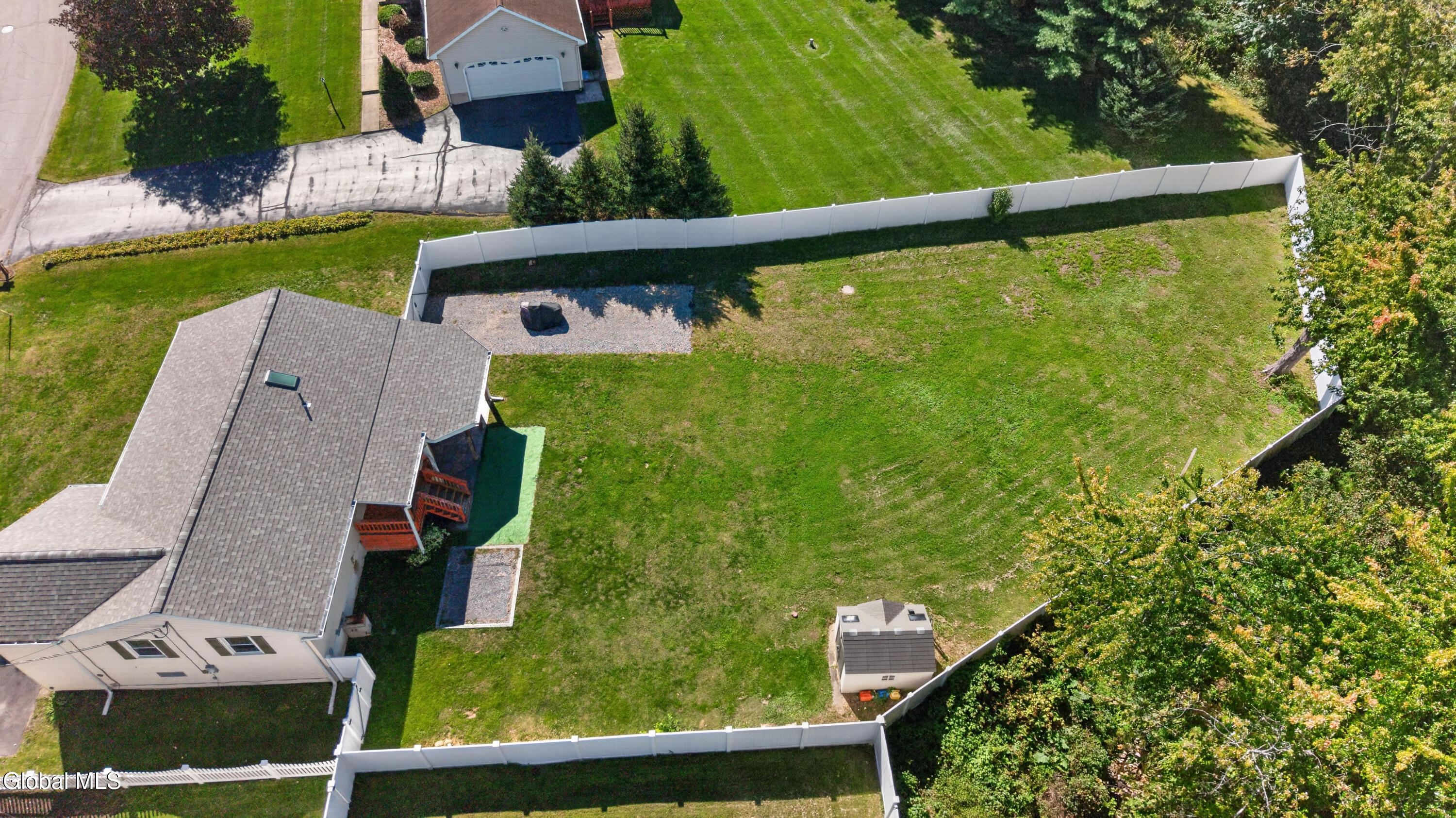 15 Mayfair Road Wynantskill NY 12198