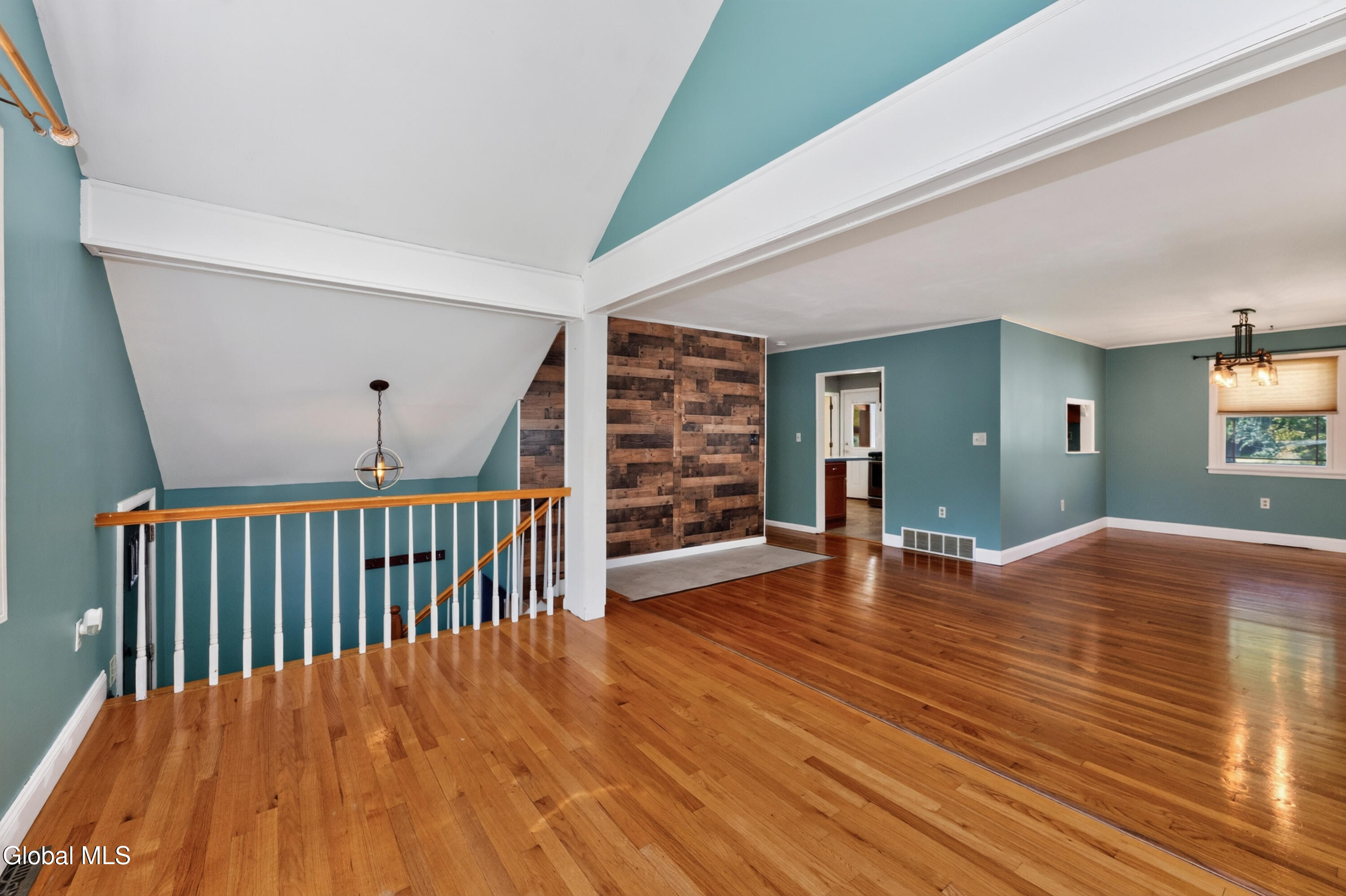 15 Mayfair Road Wynantskill NY 12198