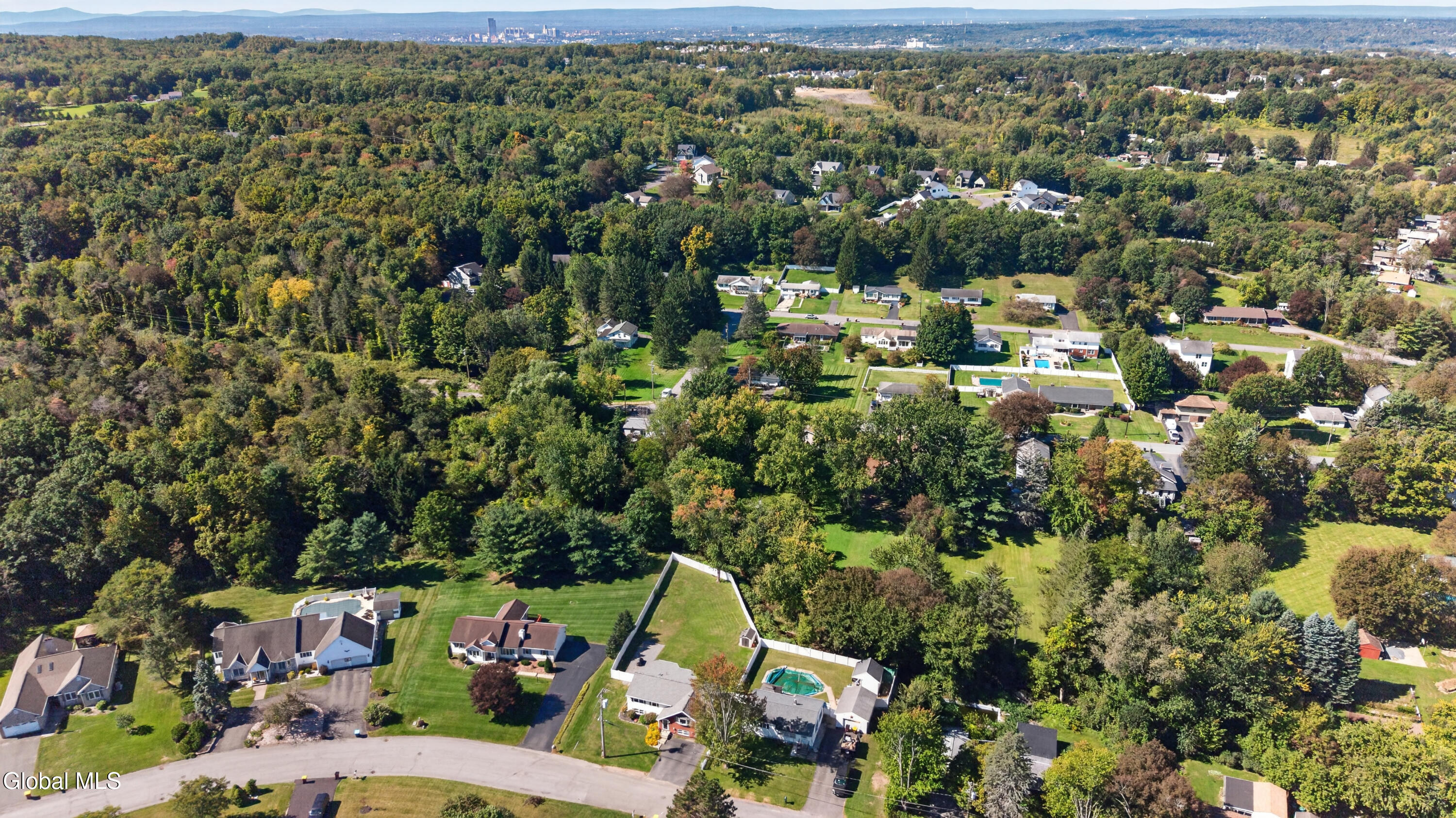 15 Mayfair Road Wynantskill NY 12198