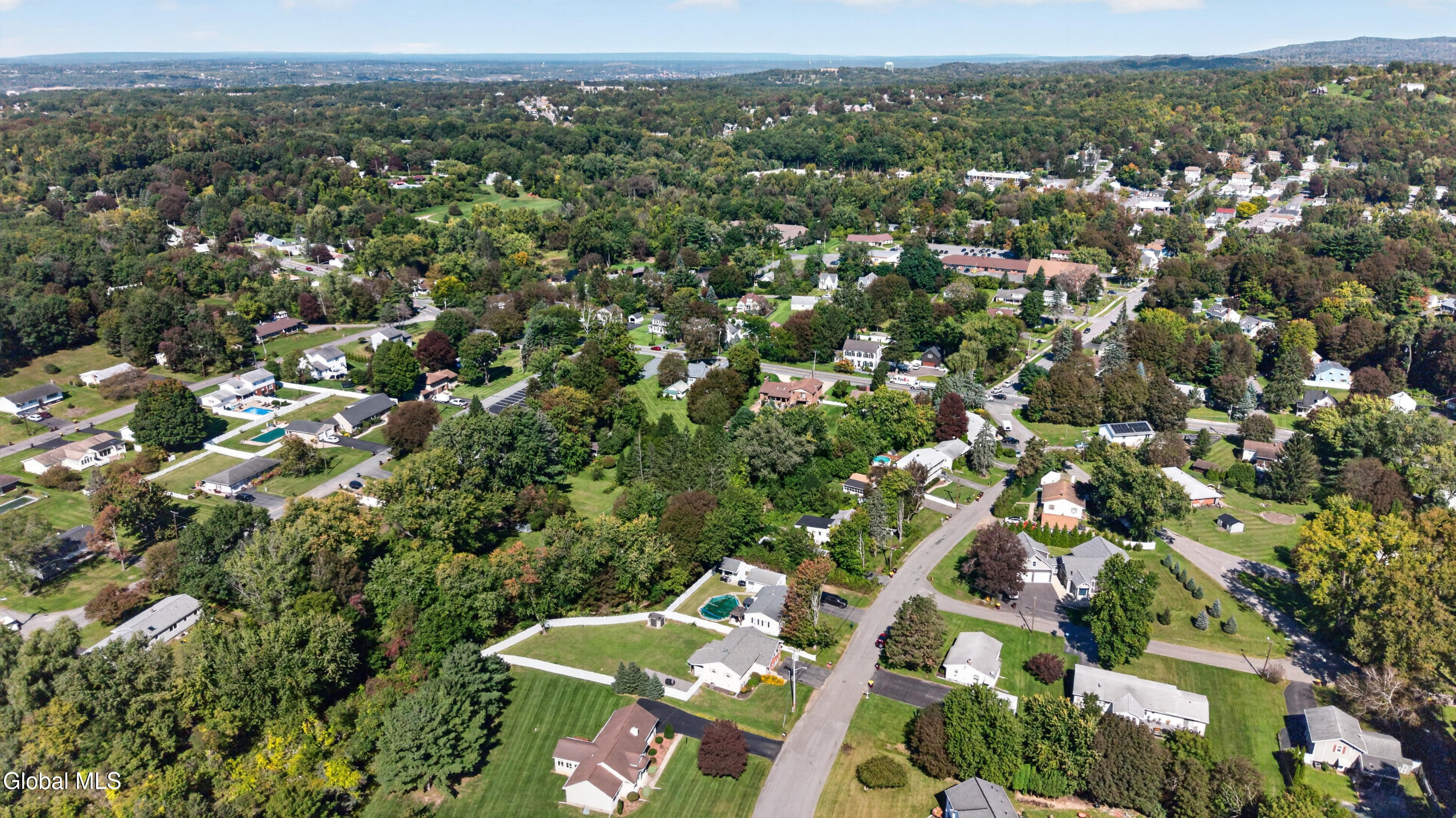 15 Mayfair Road Wynantskill NY 12198