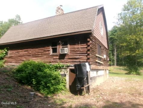 271 Hickey Road Hampton NY 12837