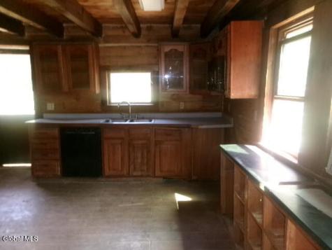 271 Hickey Road Hampton NY 12837