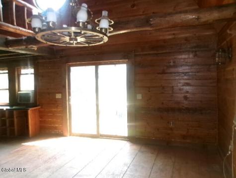 271 Hickey Road Hampton NY 12837