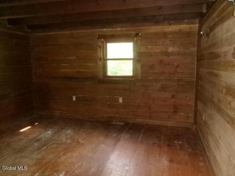 271 Hickey Road Hampton NY 12837