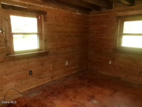 271 Hickey Road Hampton NY 12837