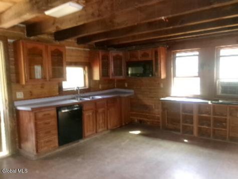 271 Hickey Road Hampton NY 12837
