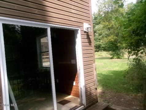 271 Hickey Road Hampton NY 12837