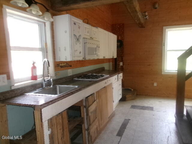 271 Hickey Road Hampton NY 12837