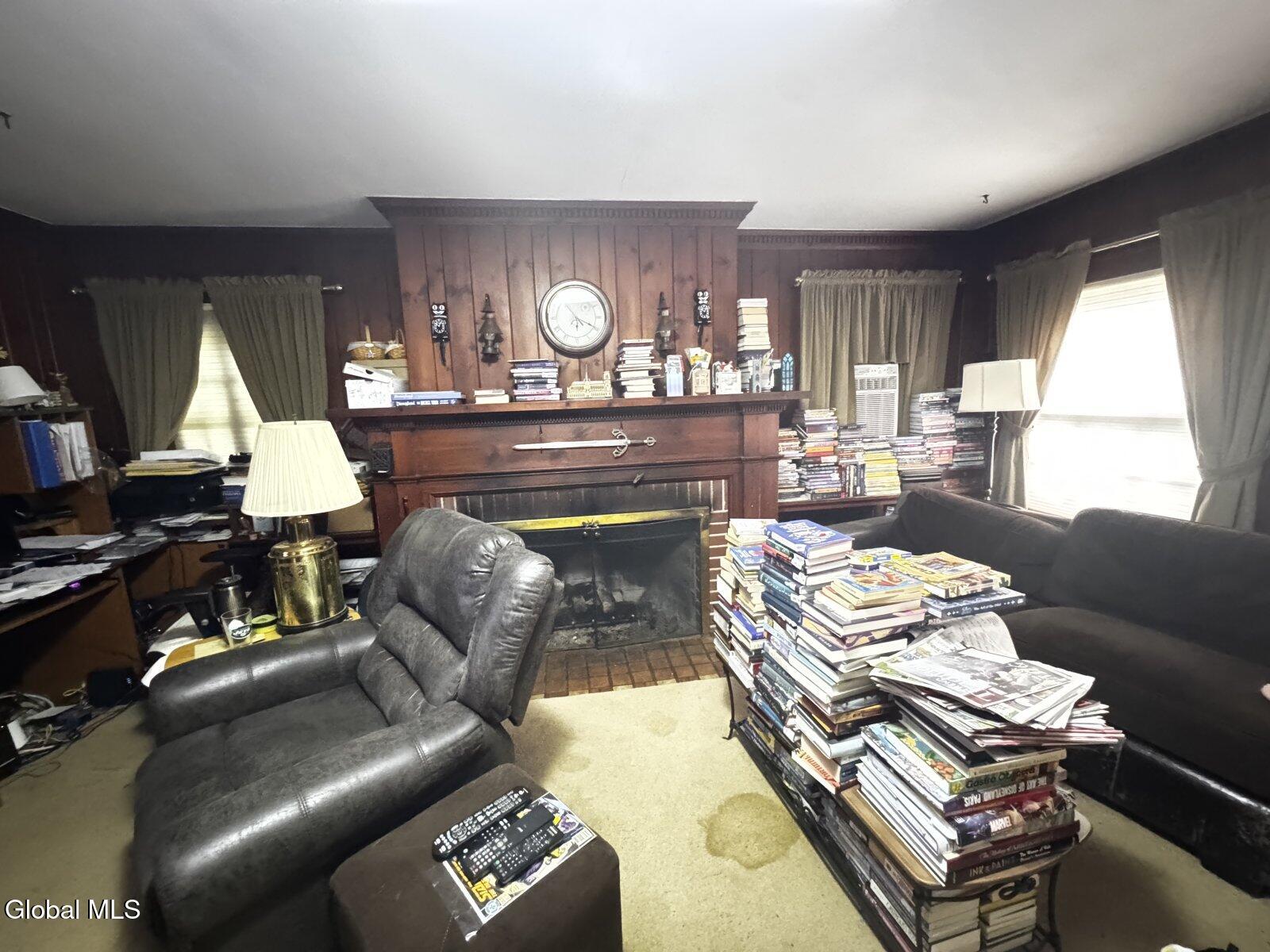 1042 Waverly Place Schenectady NY 12308