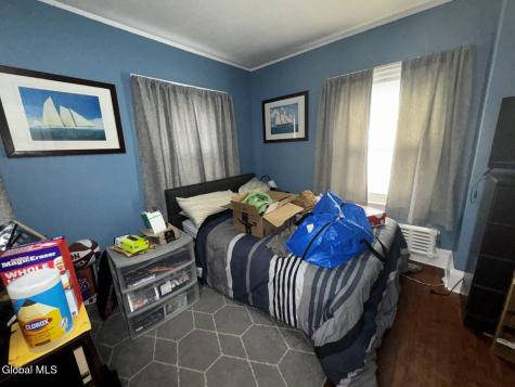 1042 Waverly Place Schenectady NY 12308