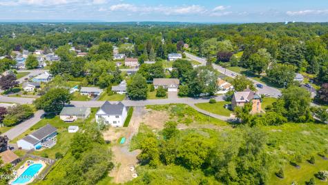 4 Wedgewood Drive Loudonville NY 12211