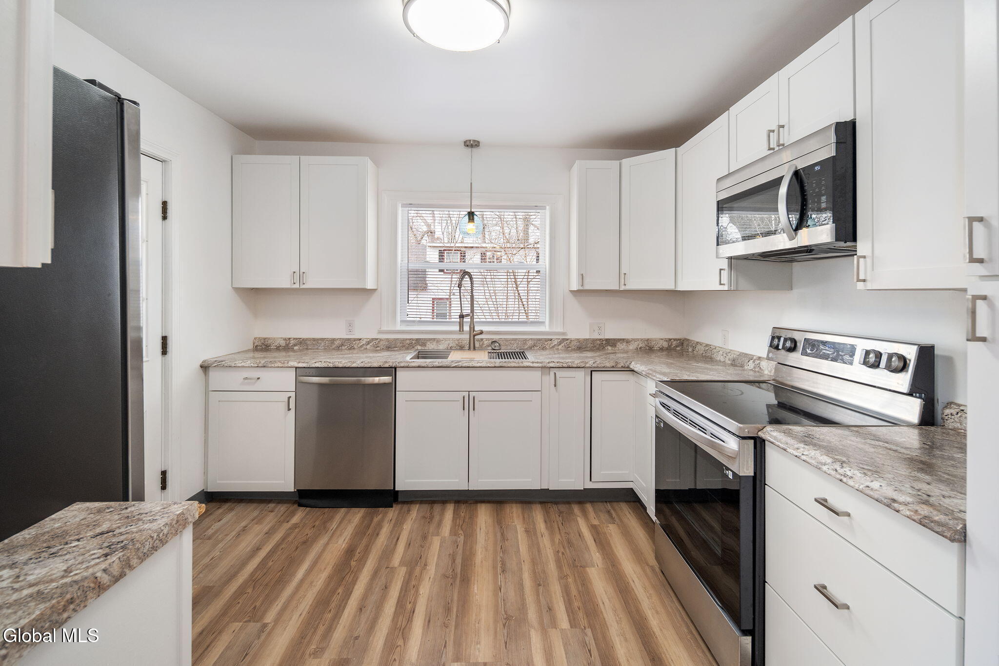 9 Fuller Terrace Colonie NY 12205