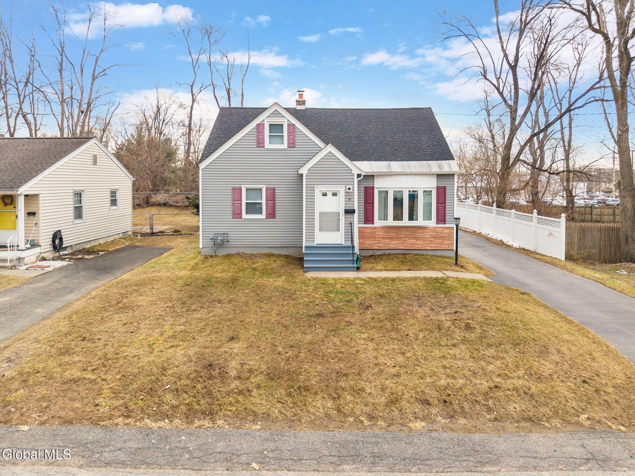 9 Fuller Terrace Colonie NY 12205