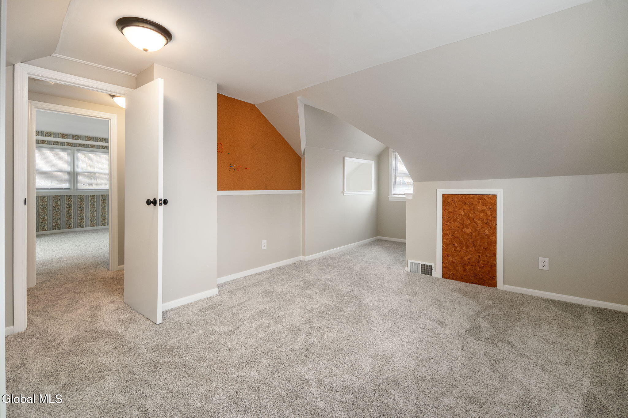 9 Fuller Terrace Colonie NY 12205