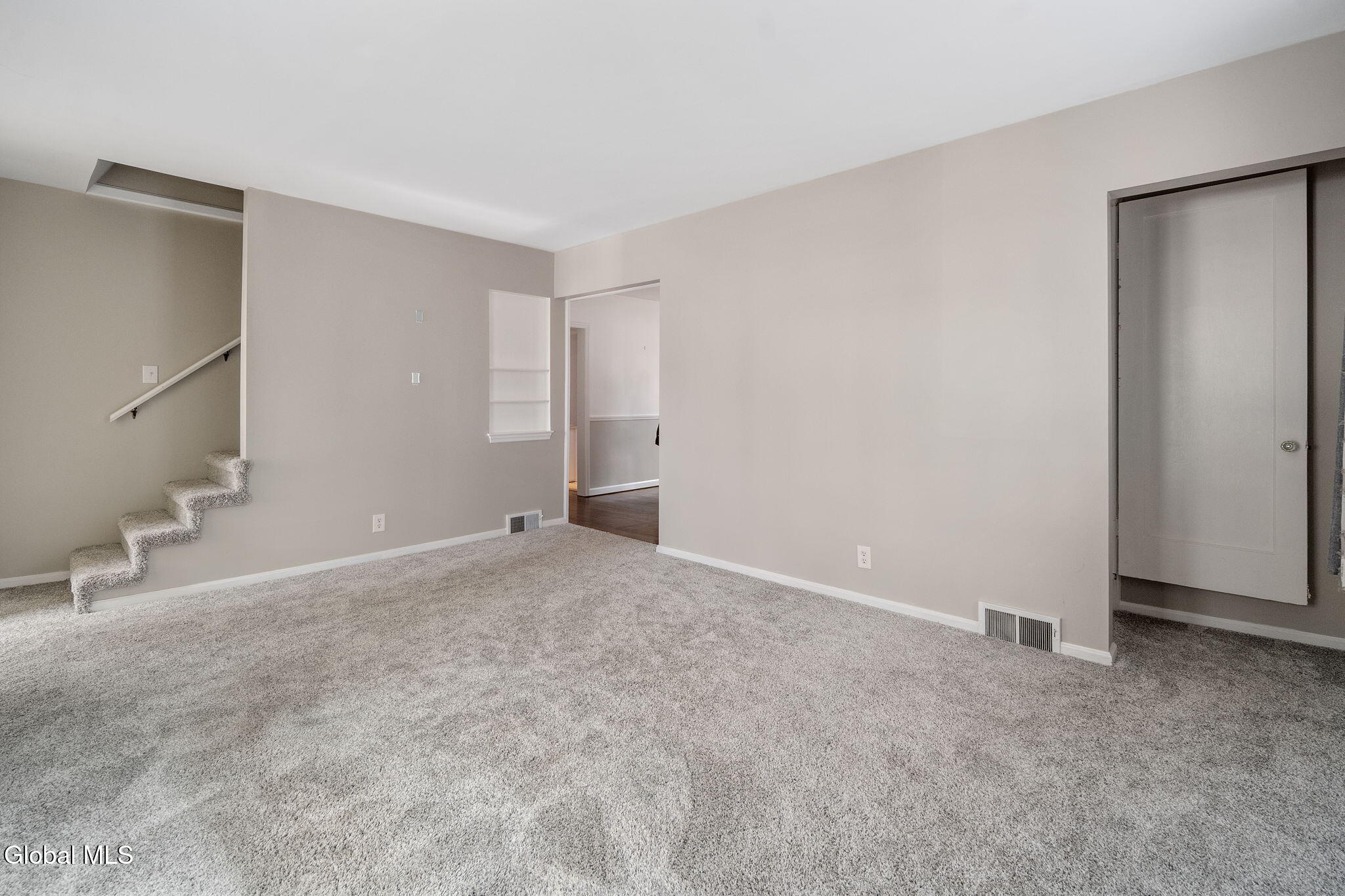 9 Fuller Terrace Colonie NY 12205