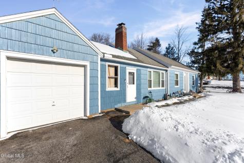 10 Skyview Drive Cohoes NY 12047