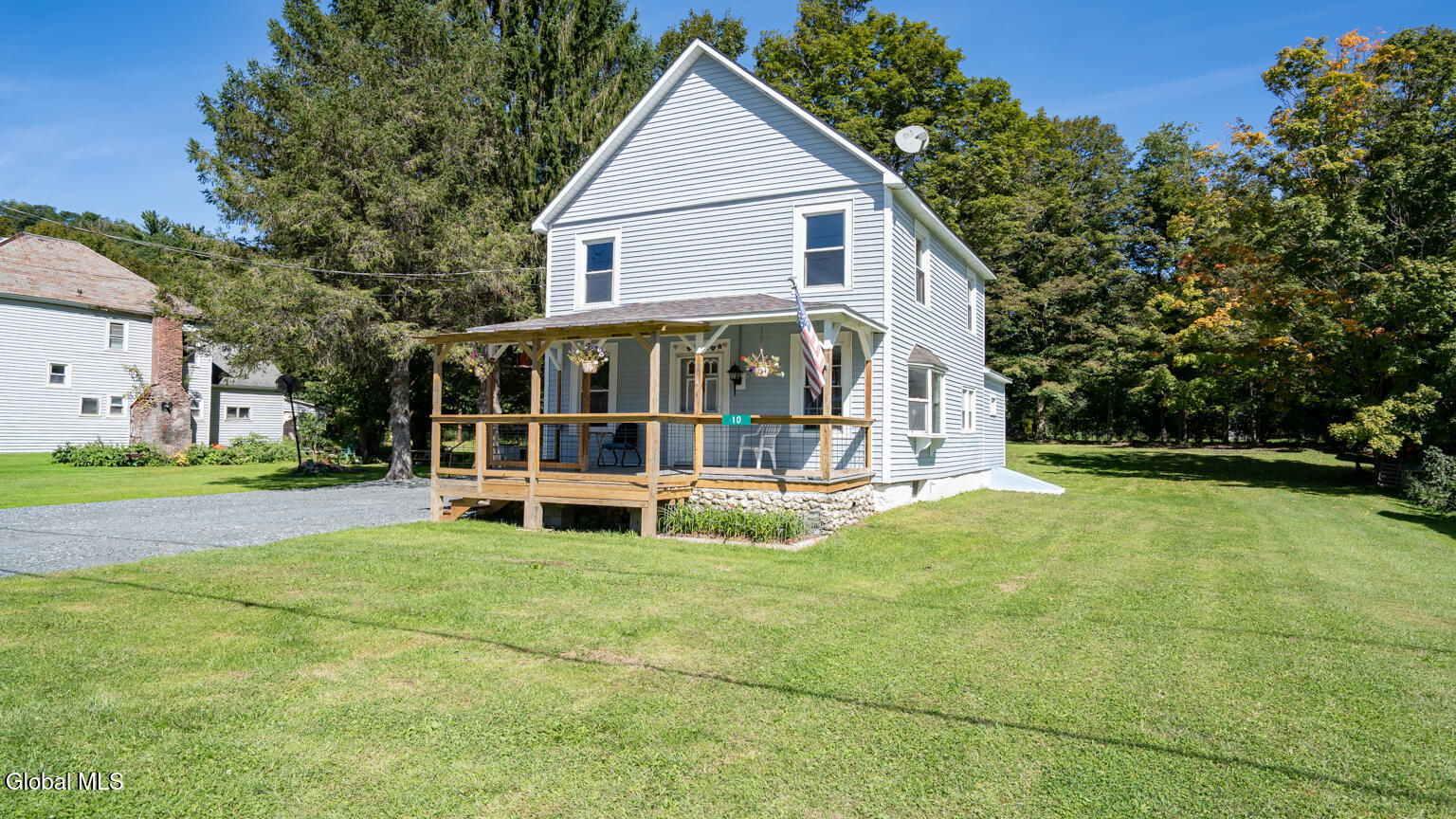 10 Railroad Avenue Berlin NY 12022