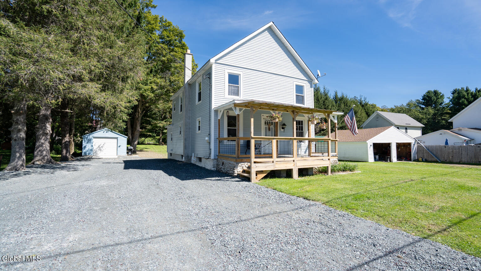 10 Railroad Avenue Berlin NY 12022