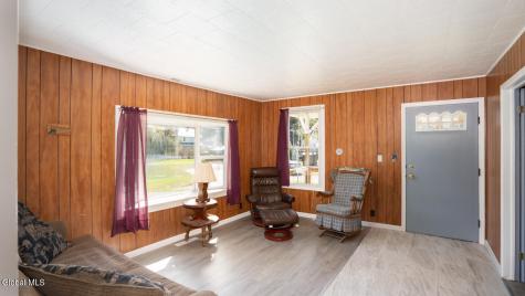 10 Railroad Avenue Berlin NY 12022