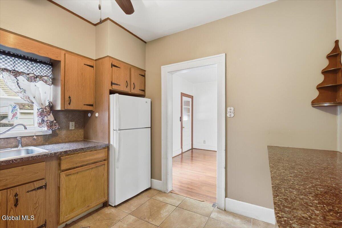 10 110th Street Troy NY 12182