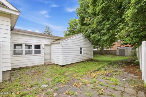 10 110th Street Troy NY 12182