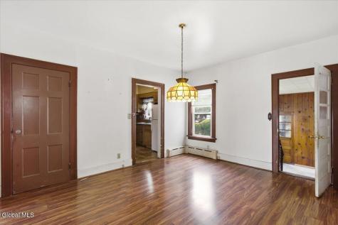 10 110th Street Troy NY 12182