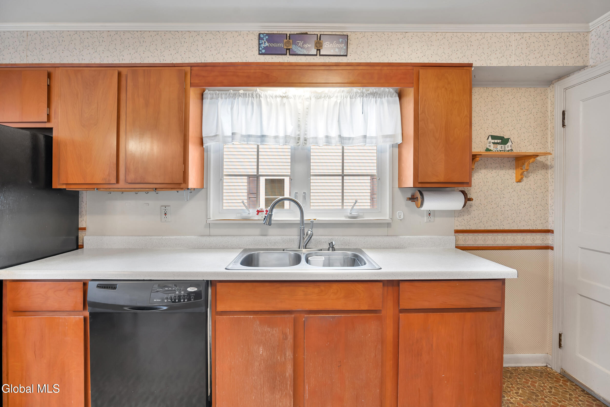 49 Van Dyck Street Coxsackie NY 12051