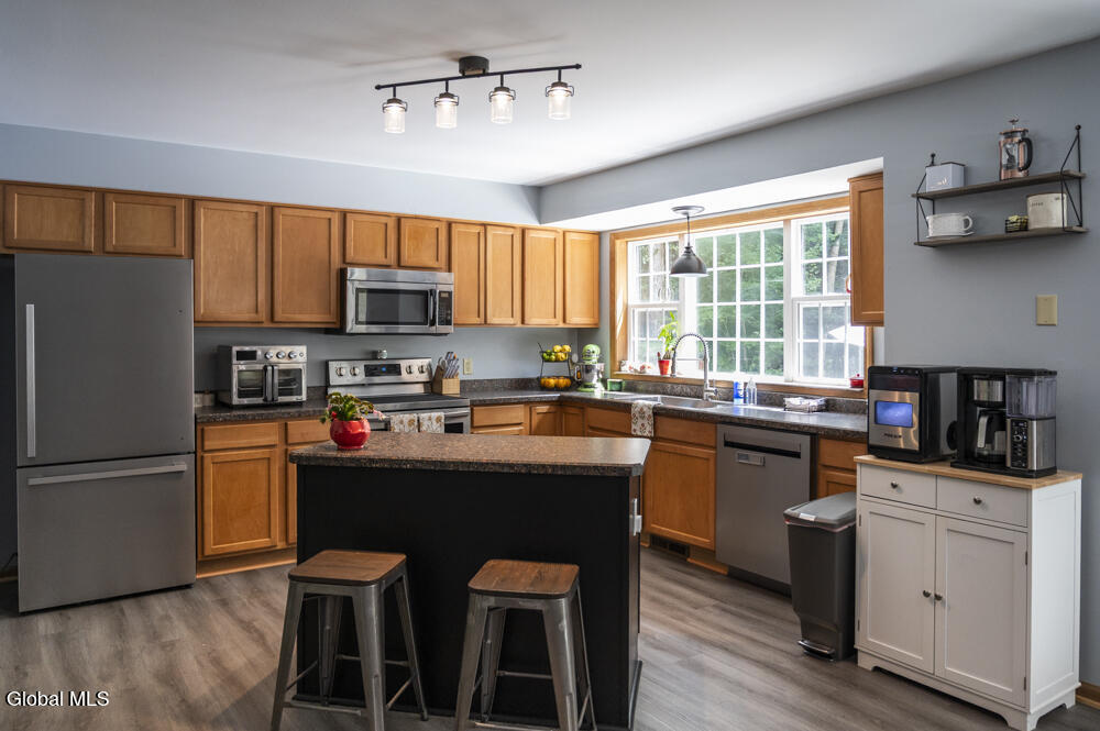 18 Whirlaway Boulevard Gansevoort NY 12831