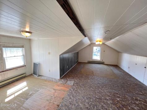 1182 S Country Club Drive Schenectady NY 12309