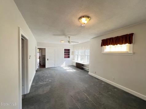 1182 S Country Club Drive Schenectady NY 12309