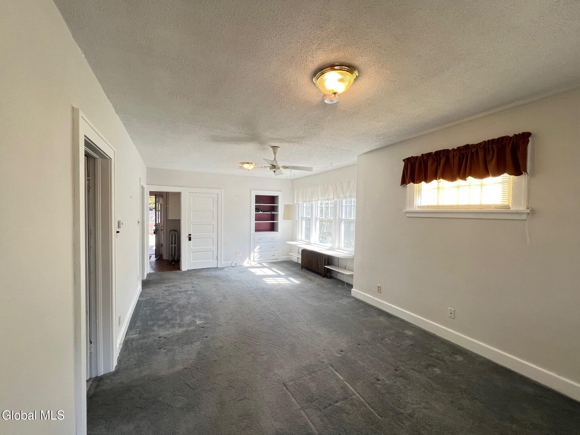 1182 S Country Club Drive Schenectady NY 12309
