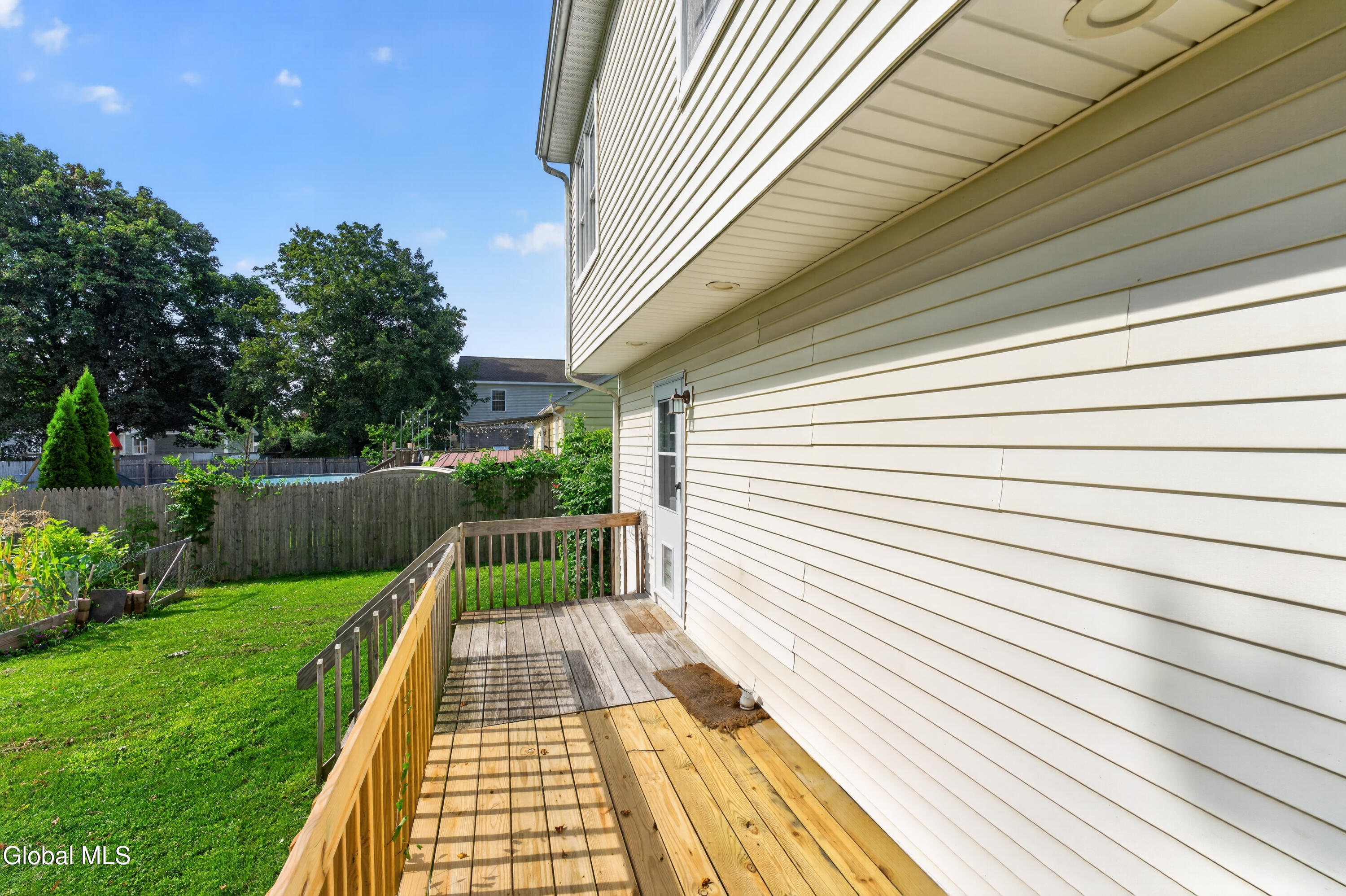 9 Nielsen Road Guilderland NY 12009