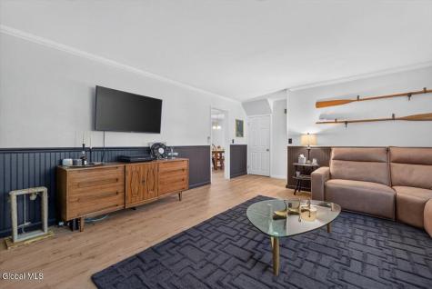 8 Cypress Point Clifton Park NY 12065