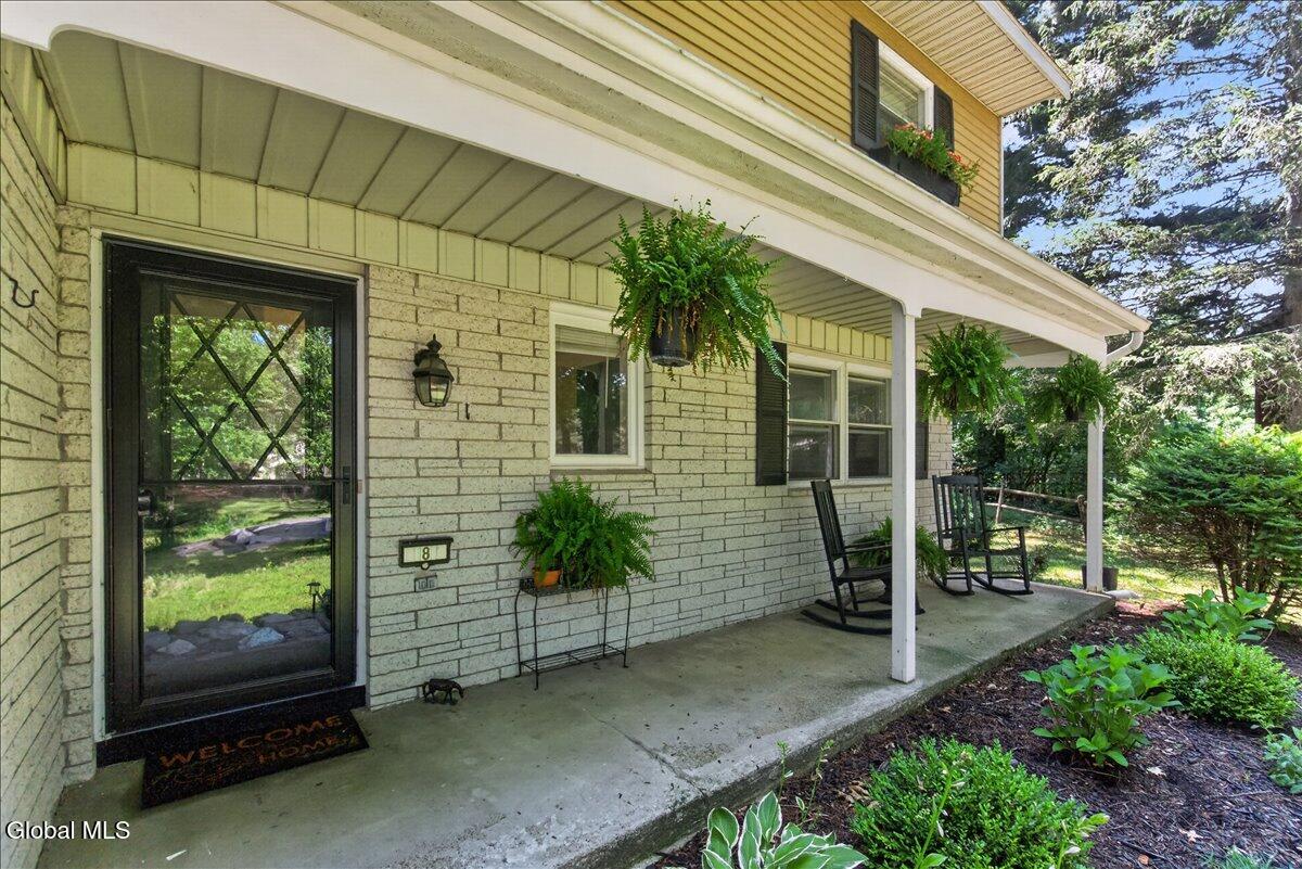 8 Cypress Point Clifton Park NY 12065