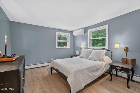 8 Cypress Point Clifton Park NY 12065