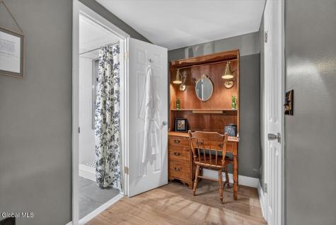 8 Cypress Point Clifton Park NY 12065