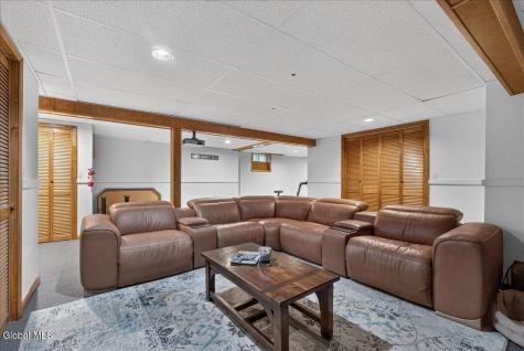 8 Cypress Point Clifton Park NY 12065